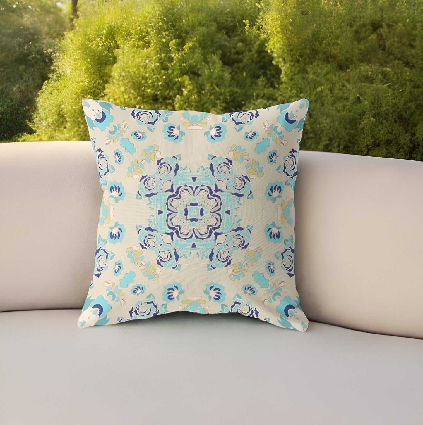 18” Blue Beige Wreath Indoor Outdoor Zippered Throw Pillow