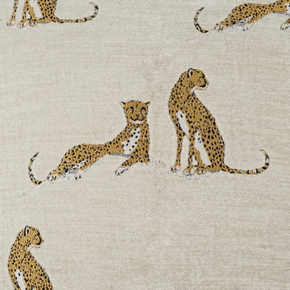 D.V. KAP HOME   24" x 24" Little Iris Pillow - Ivory Animal, Novelty, Transitional    - 4142-I-2424