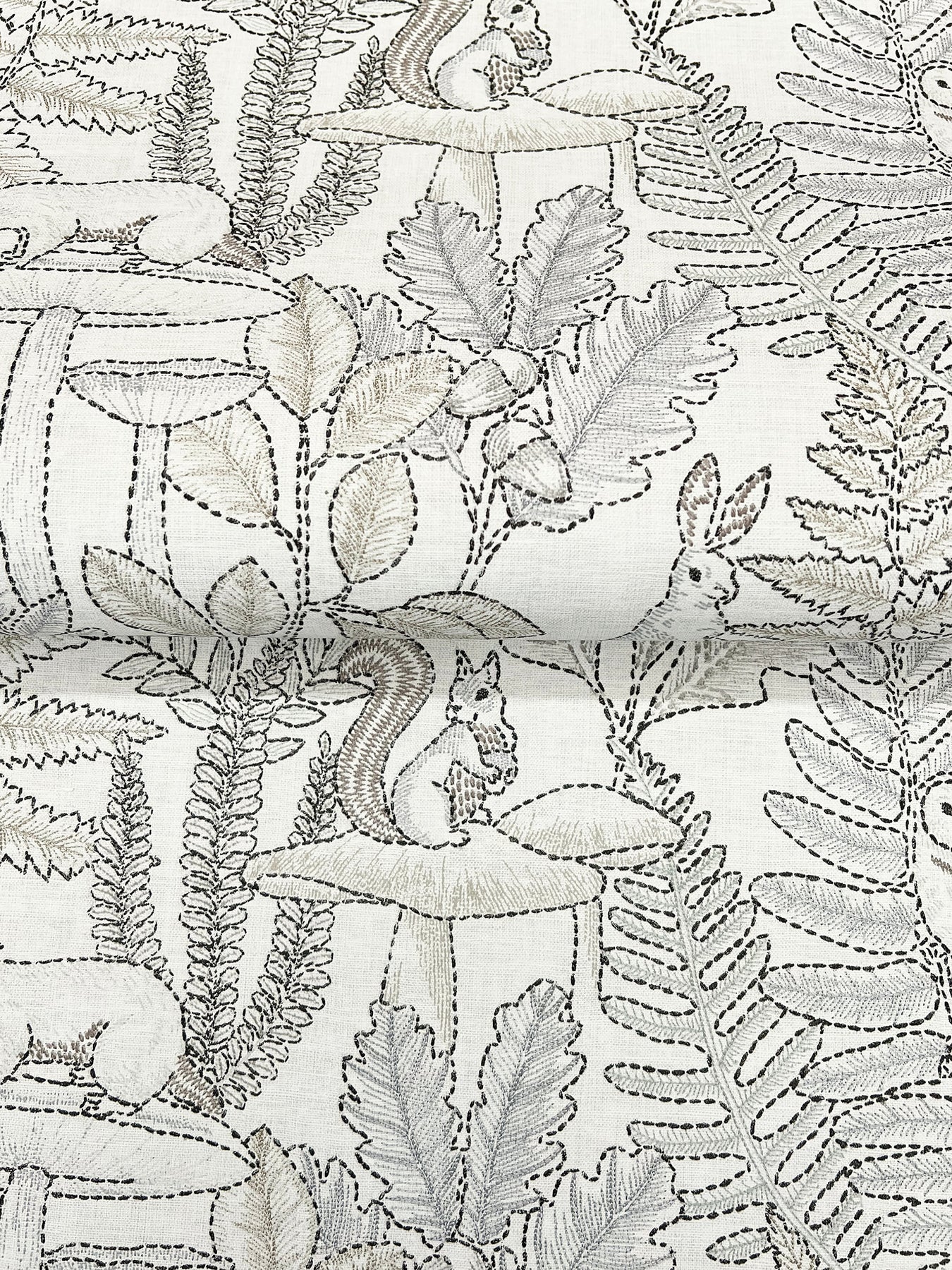 York Wallcoverings Chesapeake Holt Neutral Woodland Wallpaper Animals Whimsical Neutral  Wallpaper - 4169-83103
