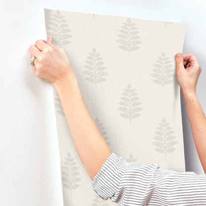 York Wallcoverings Chesapeake Frond Cream Leaf Wallpaper Botanical Farmhouse Cream  Wallpaper - 4169-83125