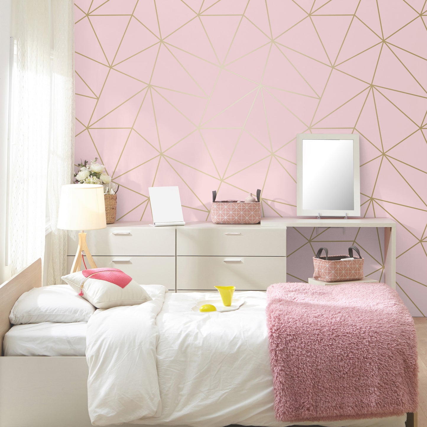York Wallcoverings Advantage Metallic Geo Pink Triangles Wallpaper Graphics Modern Pink  Wallpaper - 4203-27585