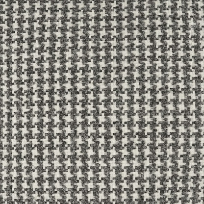 D.V. KAP HOME   24" x 24" Lianna Pillow Traditional    - 4208-2424