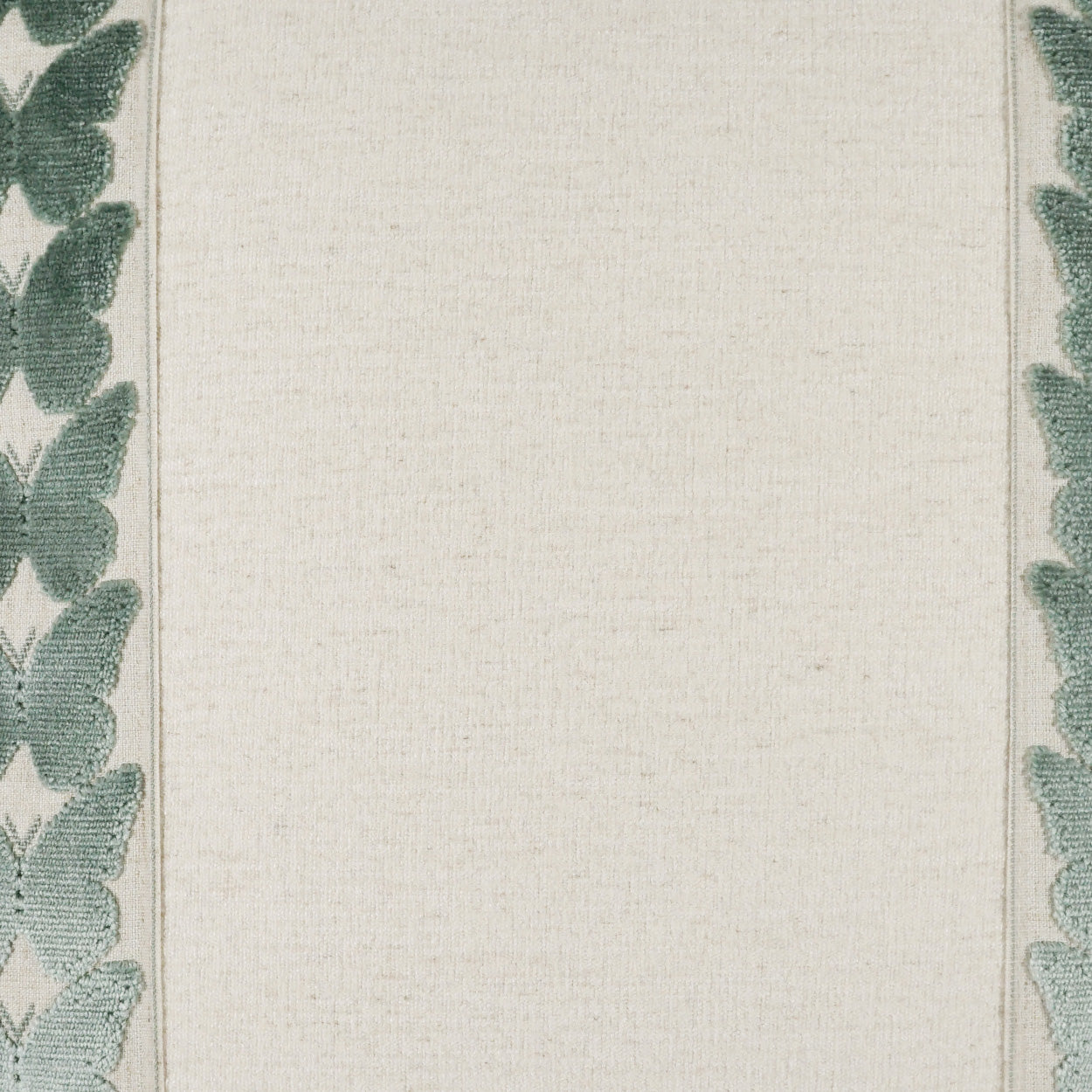 D.V. KAP HOME   24" x 24" Coleous Mini Pillow - Spa Animal, Band / Ribbon, Novelty    - 4248-S-2424