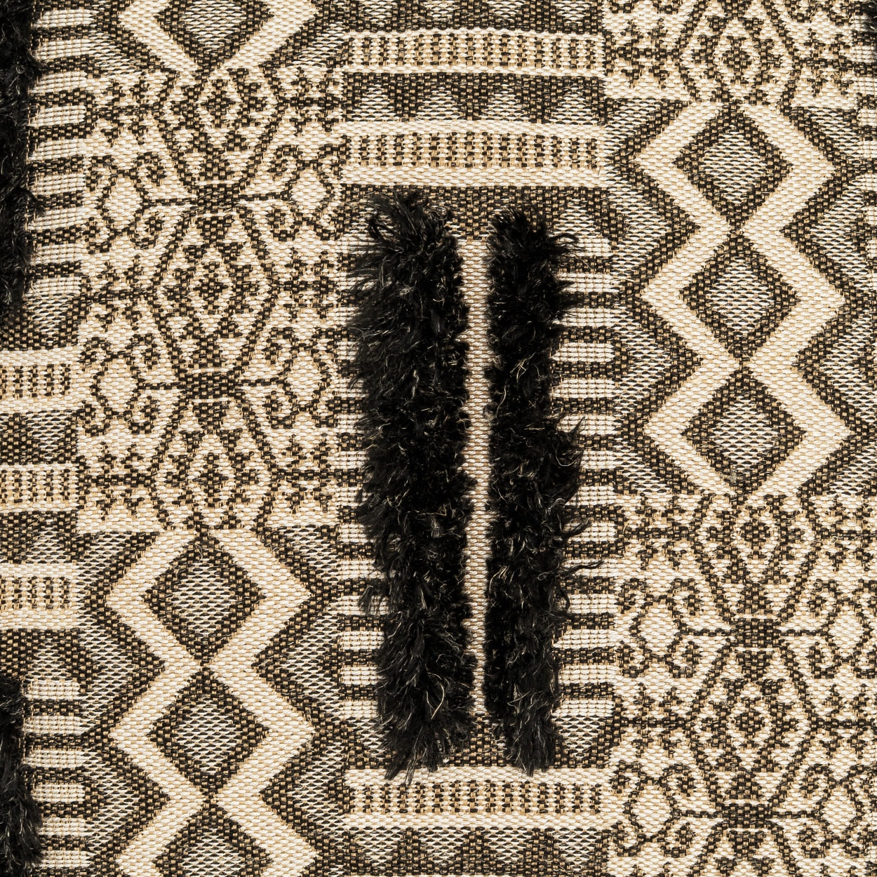 D.V. KAP HOME   24" x 24" Zarrah Global    - 4367-2424