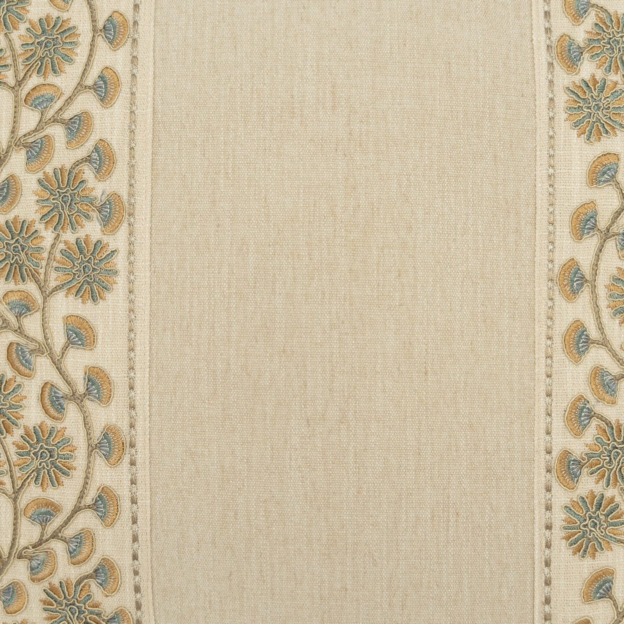 D.V. KAP HOME   24" x 24" Malmasin Pillow - Golden     - 4500-G-2424