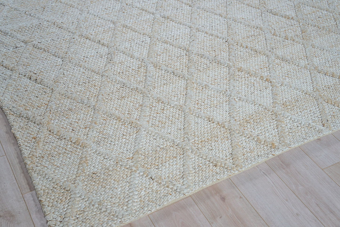 EXQUISITE RUGS   Brentwood Indoor Hand Woven    - 4703-8'X10'