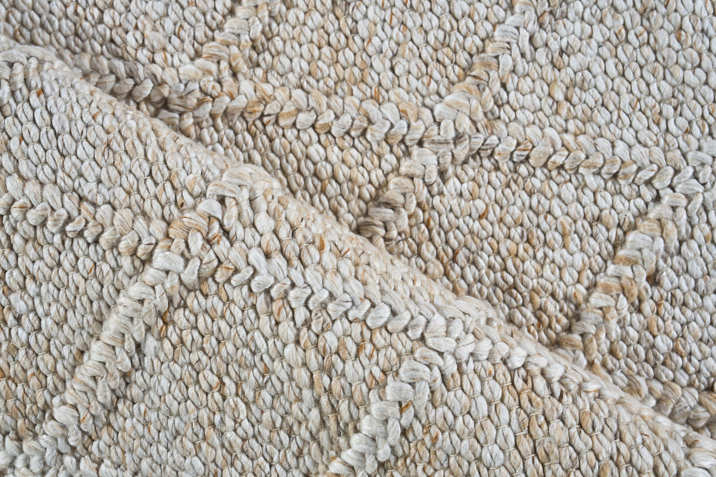 EXQUISITE RUGS   Brentwood Indoor Hand Woven    - 4703-8'X10'