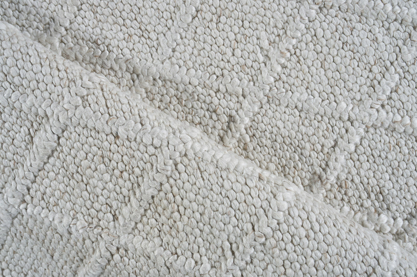 EXQUISITE RUGS   Brentwood Indoor Hand Woven    - 4704-8'X10'