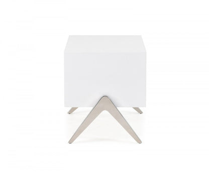 19" Wood One Drawer Nightstand
