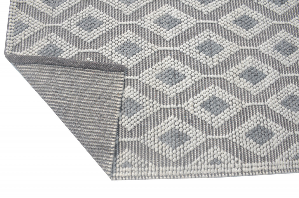 5' X 7' Gray and Ivory Geometric Handmade Area Rug