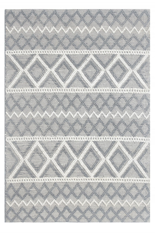 5' X 7' Gray and Ivory Geometric Handmade Area Rug