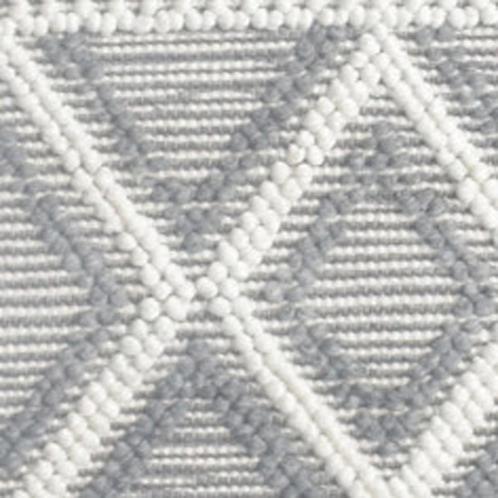 6' X 9' Gray and Ivory Geometric Handmade Area Rug