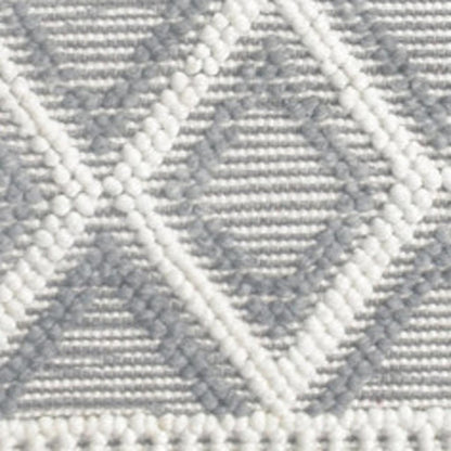 9' X 13' Gray Ivory Diamonds Boho Chic Area Rug