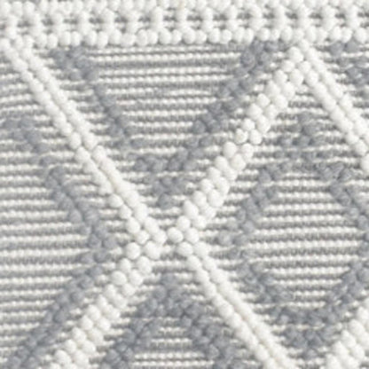 9' X 13' Gray Ivory Diamonds Boho Chic Area Rug