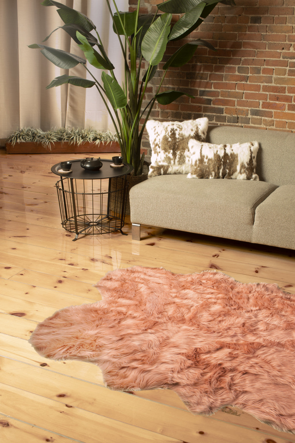 4' X 6' Dusty Rose Faux Fur Washable Non Skid Area Rug