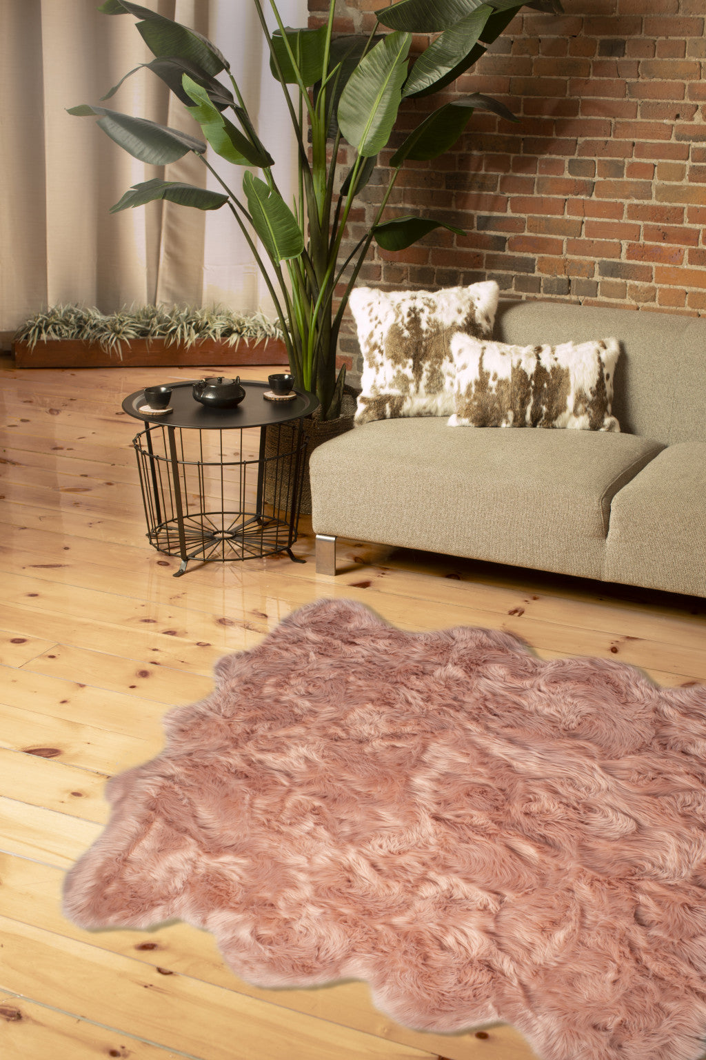 6' X 6' Dusty Rose Faux Fur Washable Non Skid Area Rug