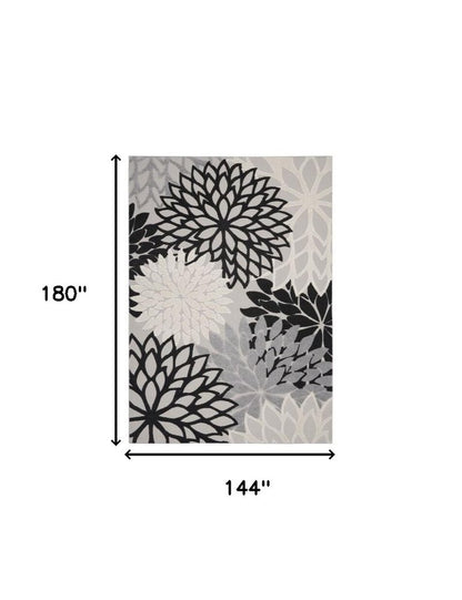 12' X 15' Black And White Indoor Outdoor Runner Rug