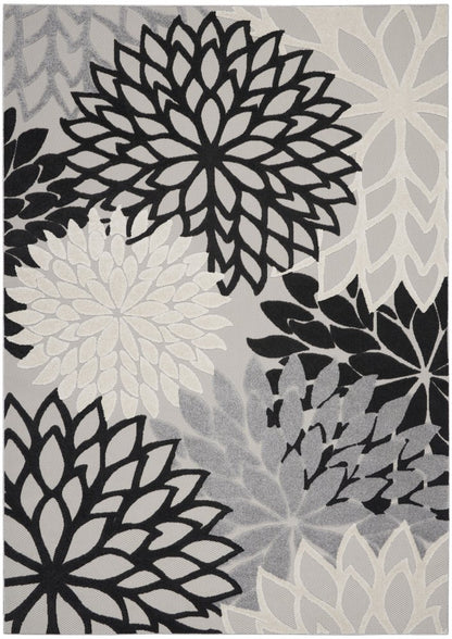 12' X 15' Black And White Indoor Outdoor Runner Rug