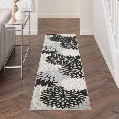 10' Black And White Indoor Outdoor Runner Rug