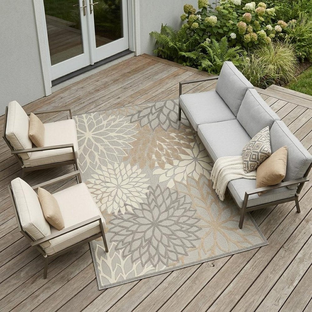 10' X 13' Gray And Ivory Indoor Outdoor Area Rug