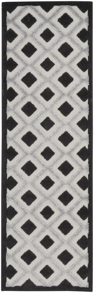 6' Black And White Indoor Outdoor Runner Rug