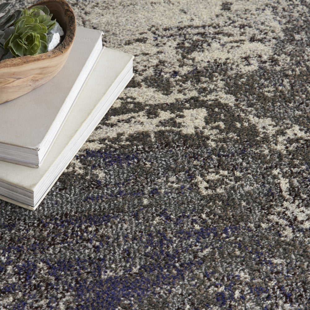 4' X 6' Ivory And Grey Abstract Power Loom Non Skid Area Rug