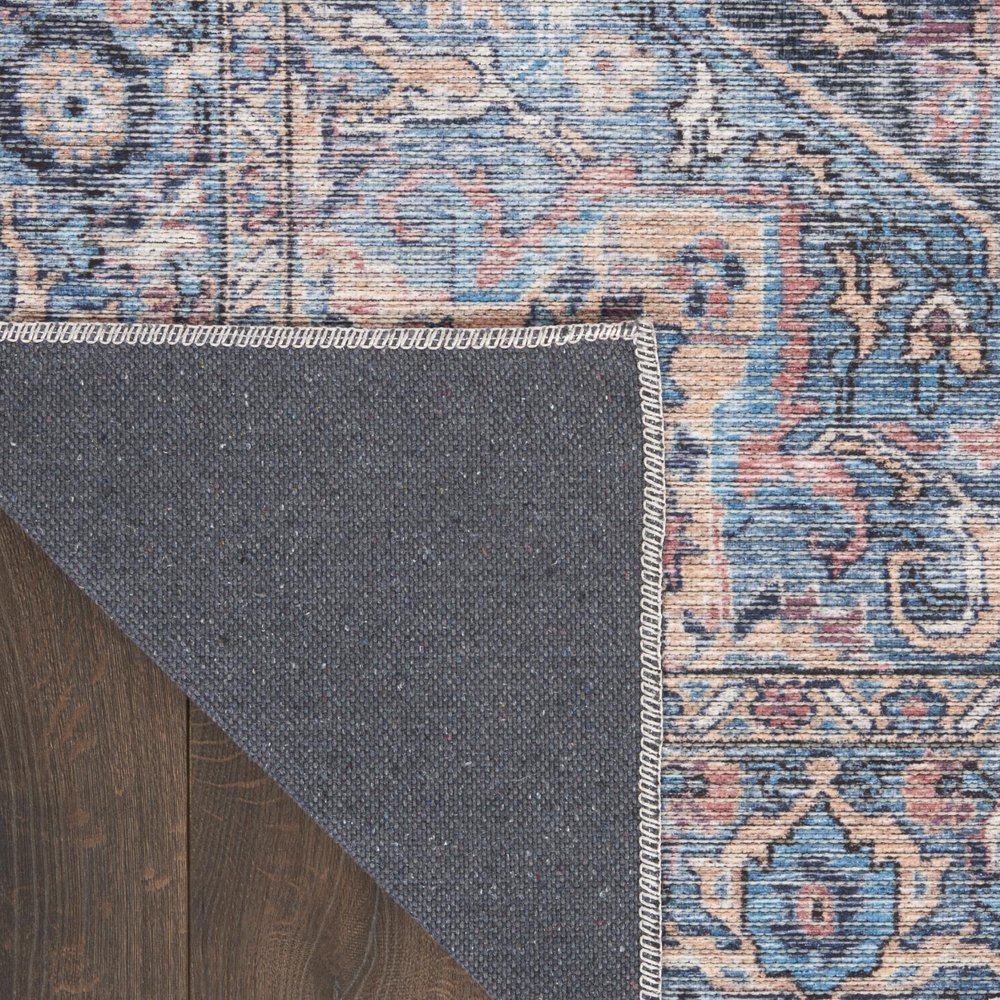 5' X 7' Light Blue Oriental Power Loom Distressed Washable Area Rug
