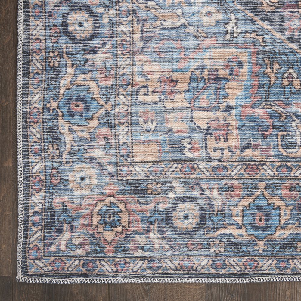 5' X 7' Light Blue Oriental Power Loom Distressed Washable Area Rug