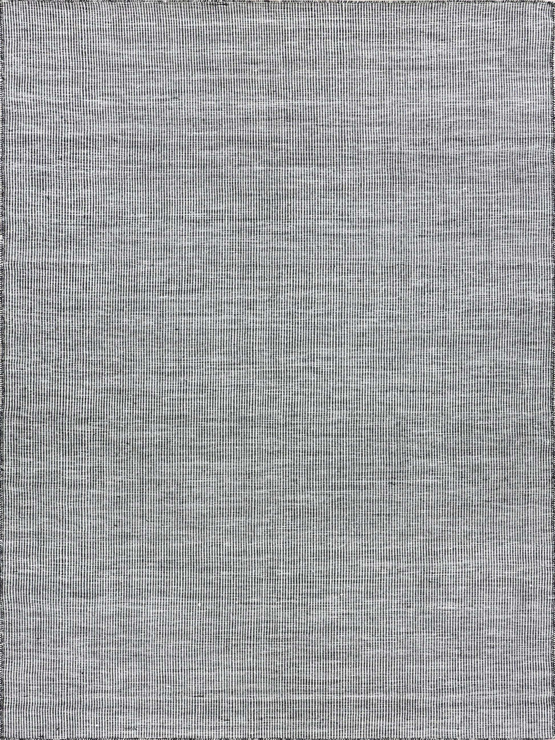 Gray flat-weave rug with a subtle heather texture; rectangular indoor/outdoor rug, 2' x 3'.