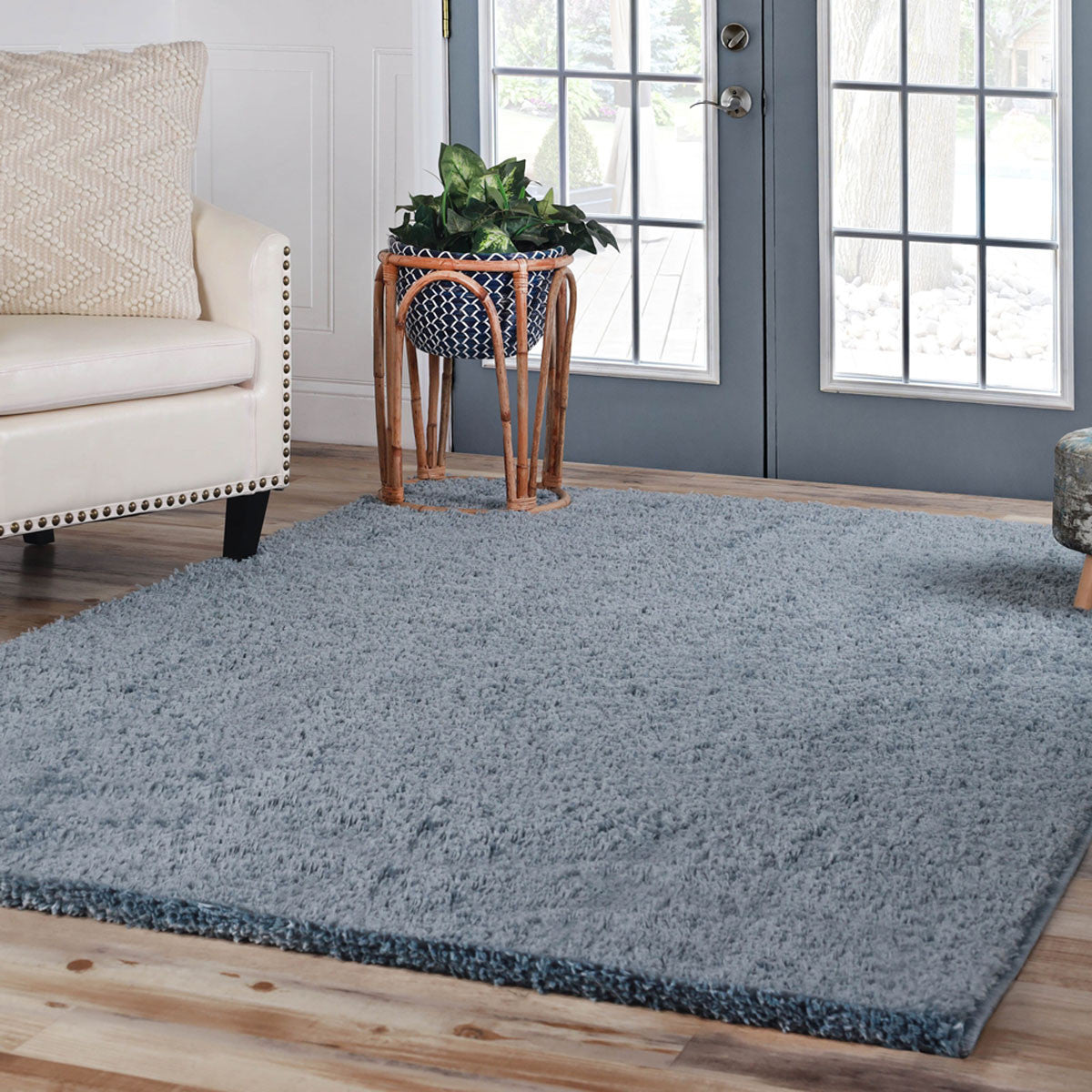 5' X 8' Blue Shag Stain Resistant Area Rug