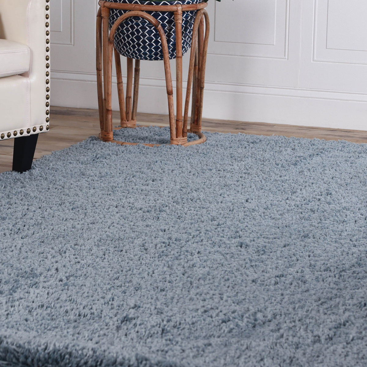 5' X 8' Blue Shag Stain Resistant Area Rug