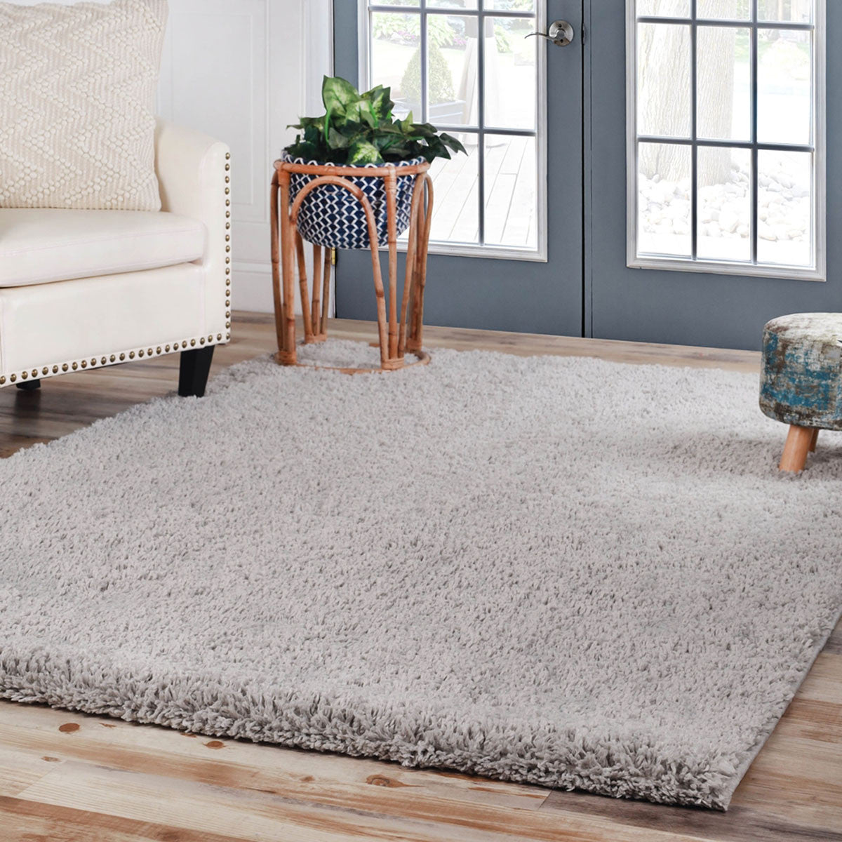 5' X 8' Silver Shag Stain Resistant Area Rug