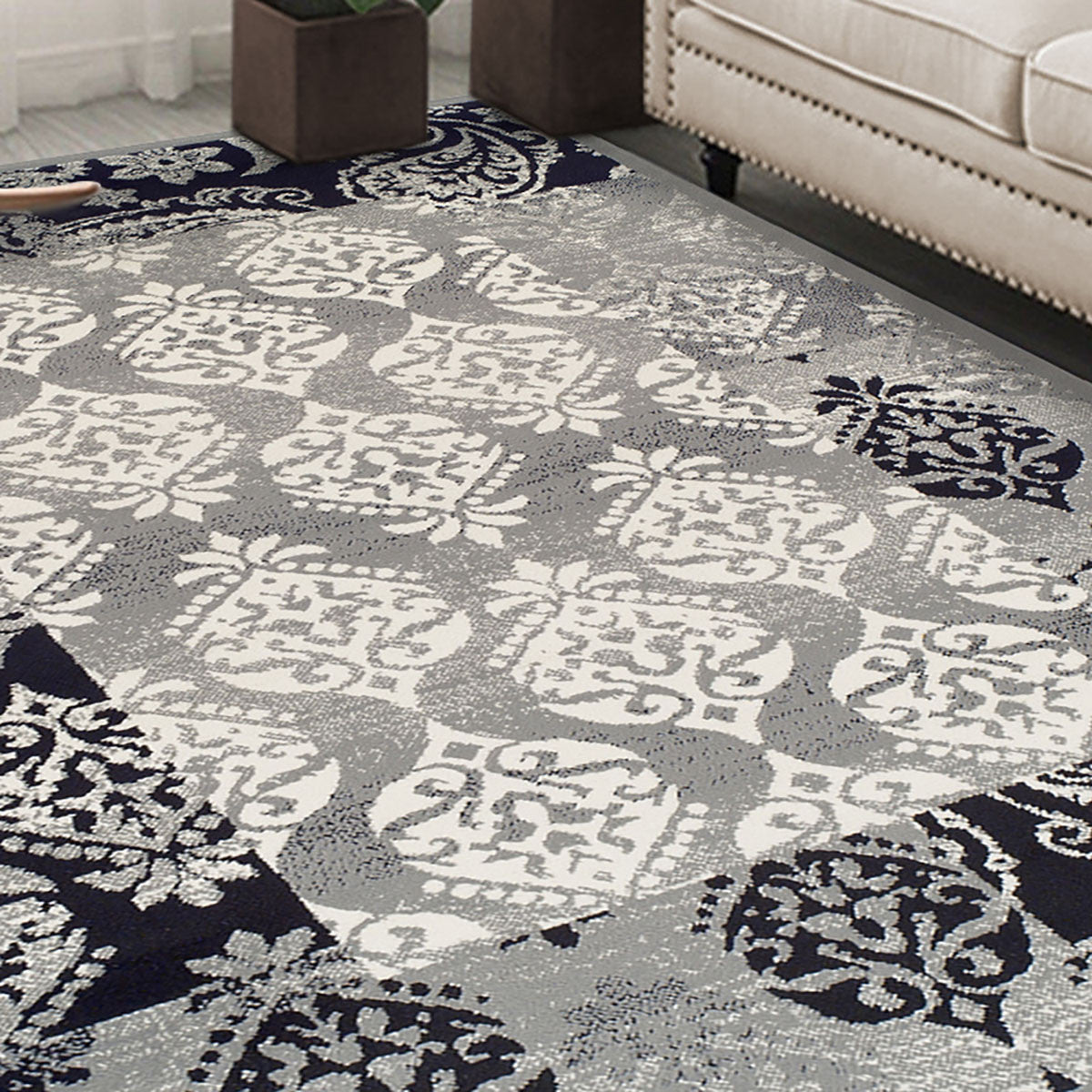 4' X 6' Black And Gray Damask Power Loom Distressed Stain Resistant Area Rug