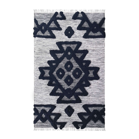 4' X 6' Black And Ivory Wool Geometric Flatweave Handmade Stain Resistant Area Rug With Fringe