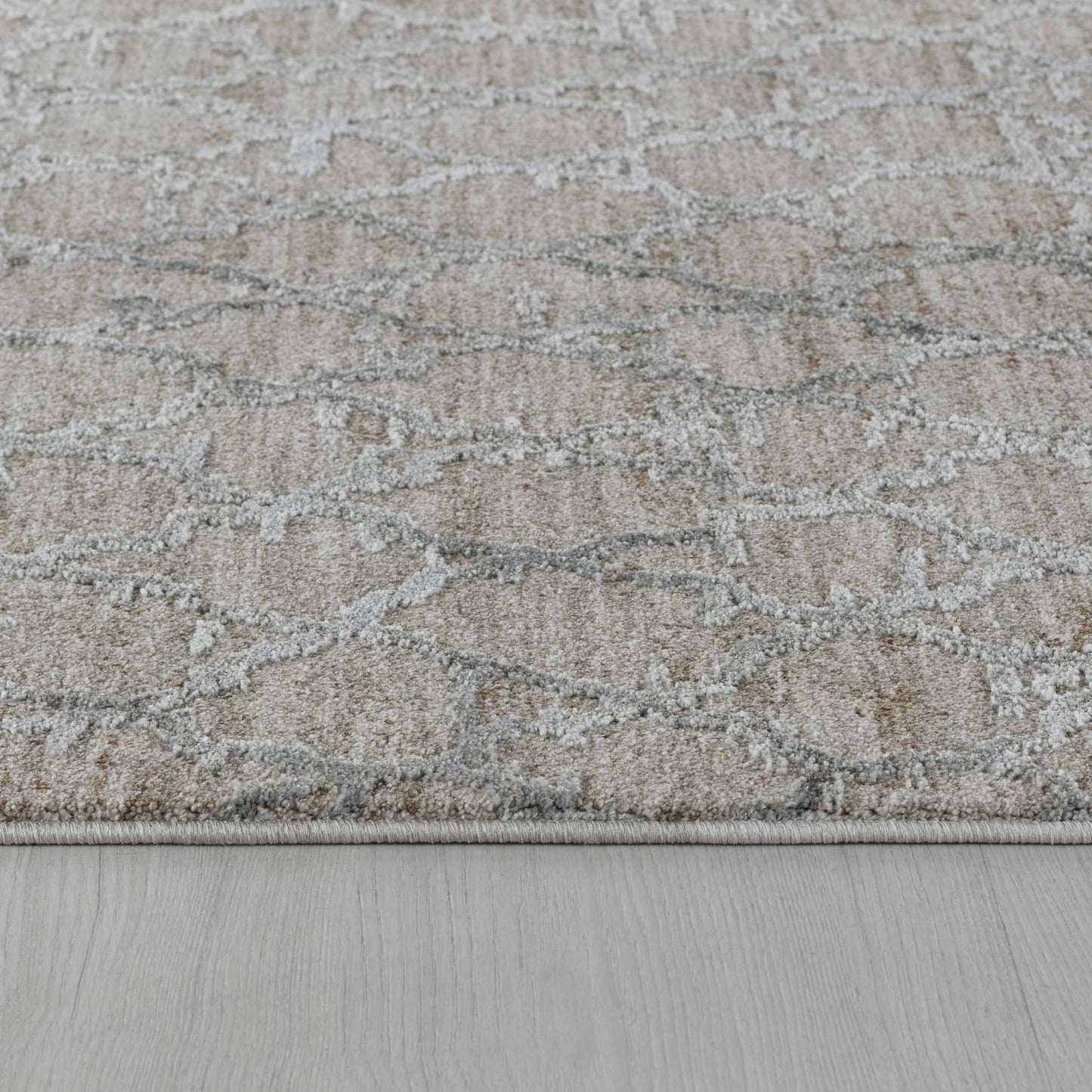 5' X 8' Beige Moroccan Stain Resistant Area Rug