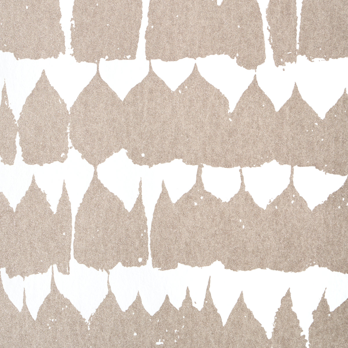 SCHUMACHER WALLCOVERING  EXUBERANT PRINTS QUEEN OF SPAIN   WARM SILVER   - 5005880