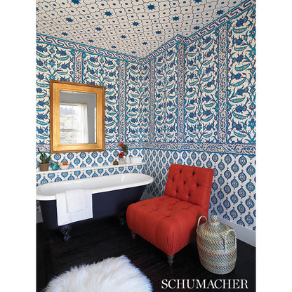 Blue-and-white damask wallpaper border design.