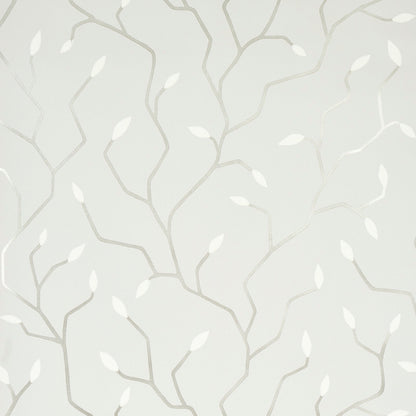 Soft beige wallpaper with light gray, winding branch motif and small white leaves, botanical pattern.