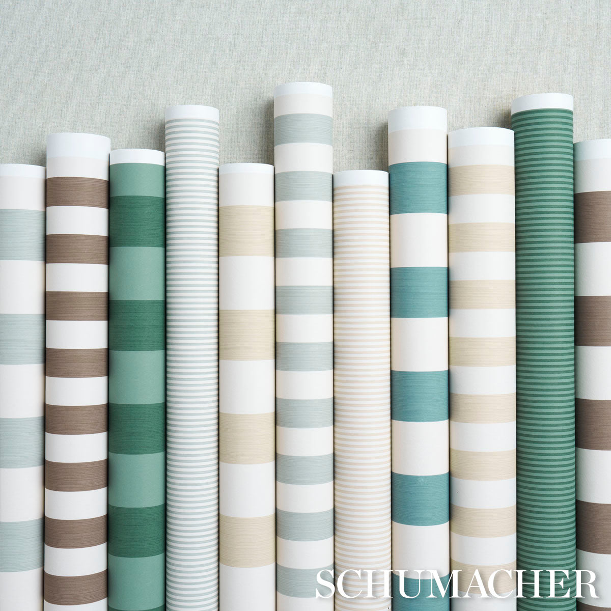 SCHUMACHER  PERENNIAL FAVORITES EDWIN STRIPE NARROW   DARK GREEN   - 5013603