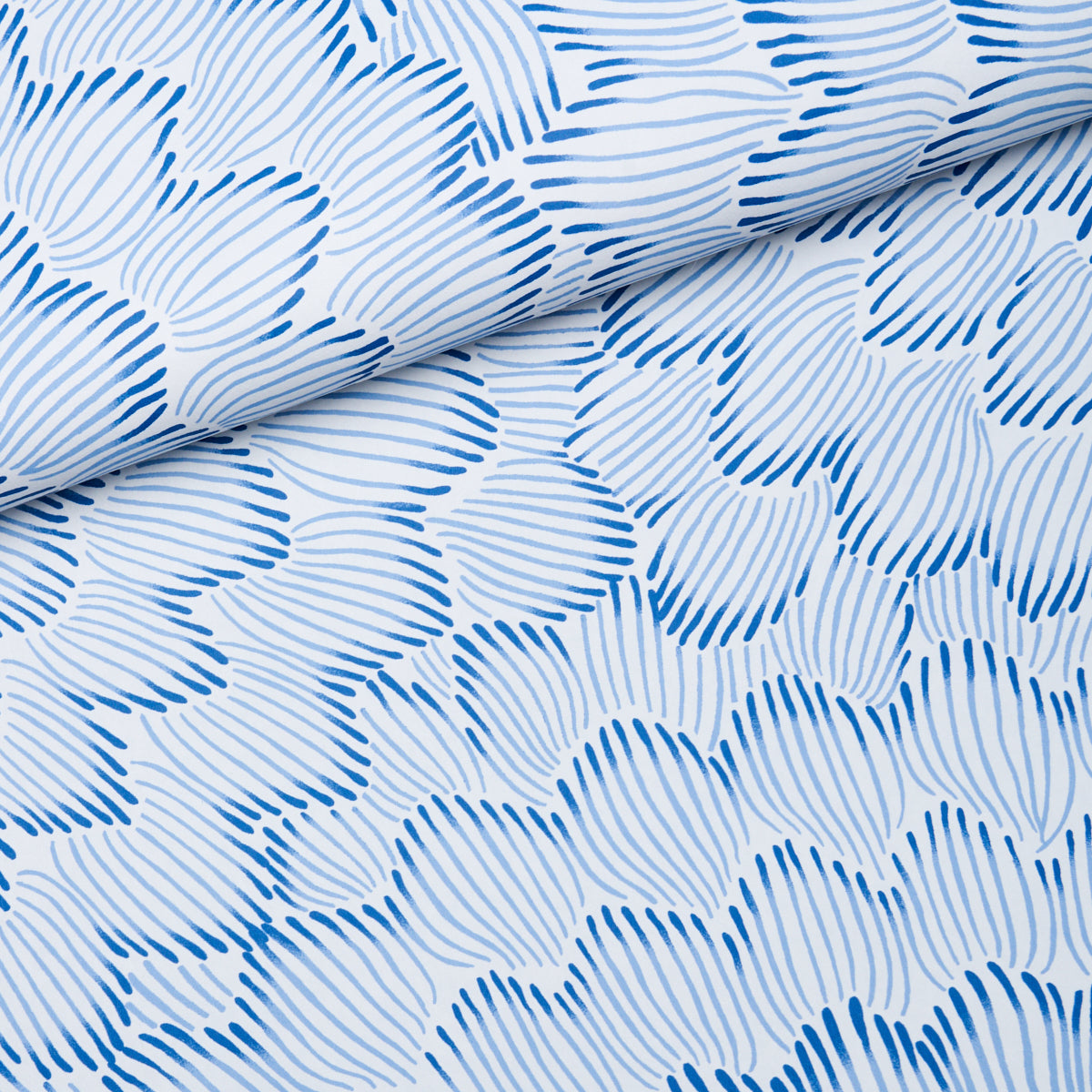 SCHUMACHER WALLCOVERING  MOON RIVER FEATHER BLOOM   BLUE   - 5013820