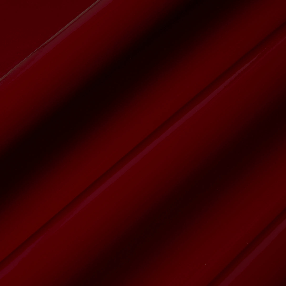 SCHUMACHER  PERFECT BASICS: VINYL WALLCOVERING ACE FAUX LACQUER PERFORMANCE VINYL   MAROON   - 5015940