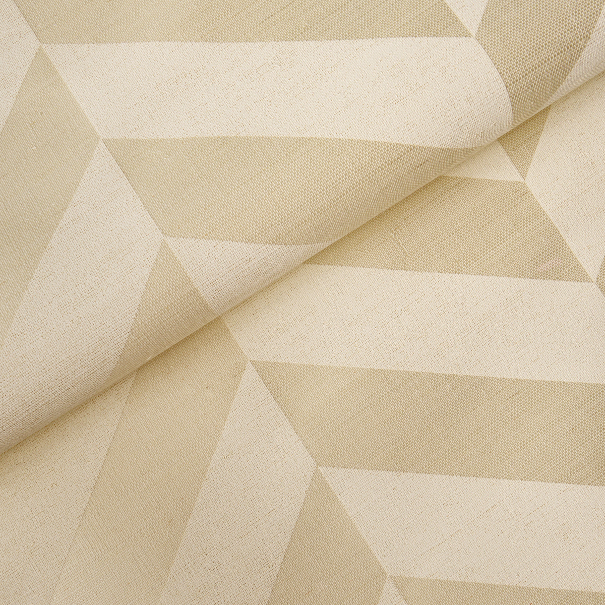 SCHUMACHER  TEXTURED & WOVEN WALLCOVERINGS STAGGERED CHEVRON SISAL   IVORY   - 5016560
