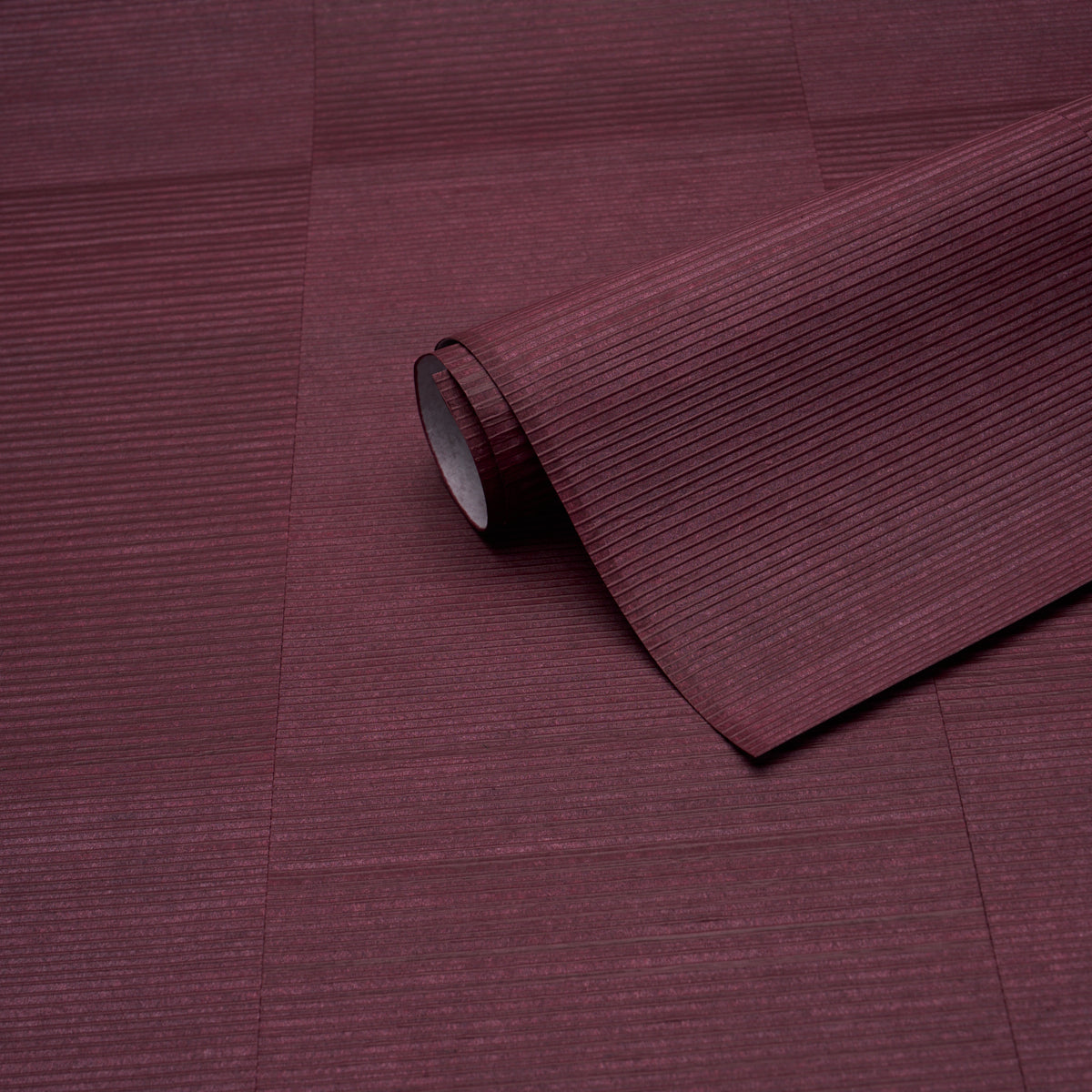 SCHUMACHER  PATTERSON FLYNN QUINTON OFFSET RIB WALLCOVERING   Oxblood   - 5017411