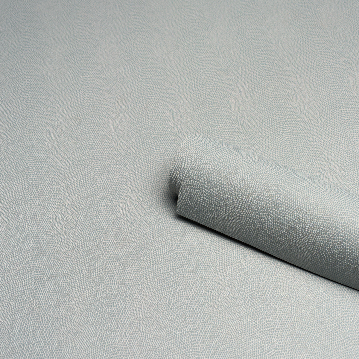 SCHUMACHER  SCHUMACHER UTILITY SNAKESKIN VINYL   SKY   - 5017504