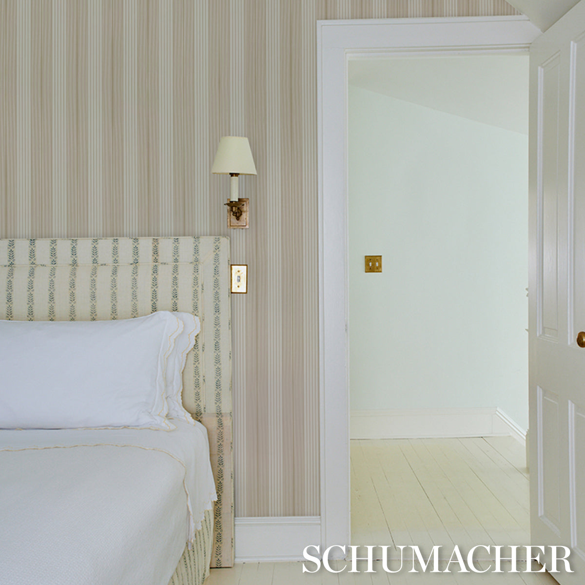 SCHUMACHER  STRIPED WALLCOVERINGS AUDREY STRIPE   Sand   - 5018183