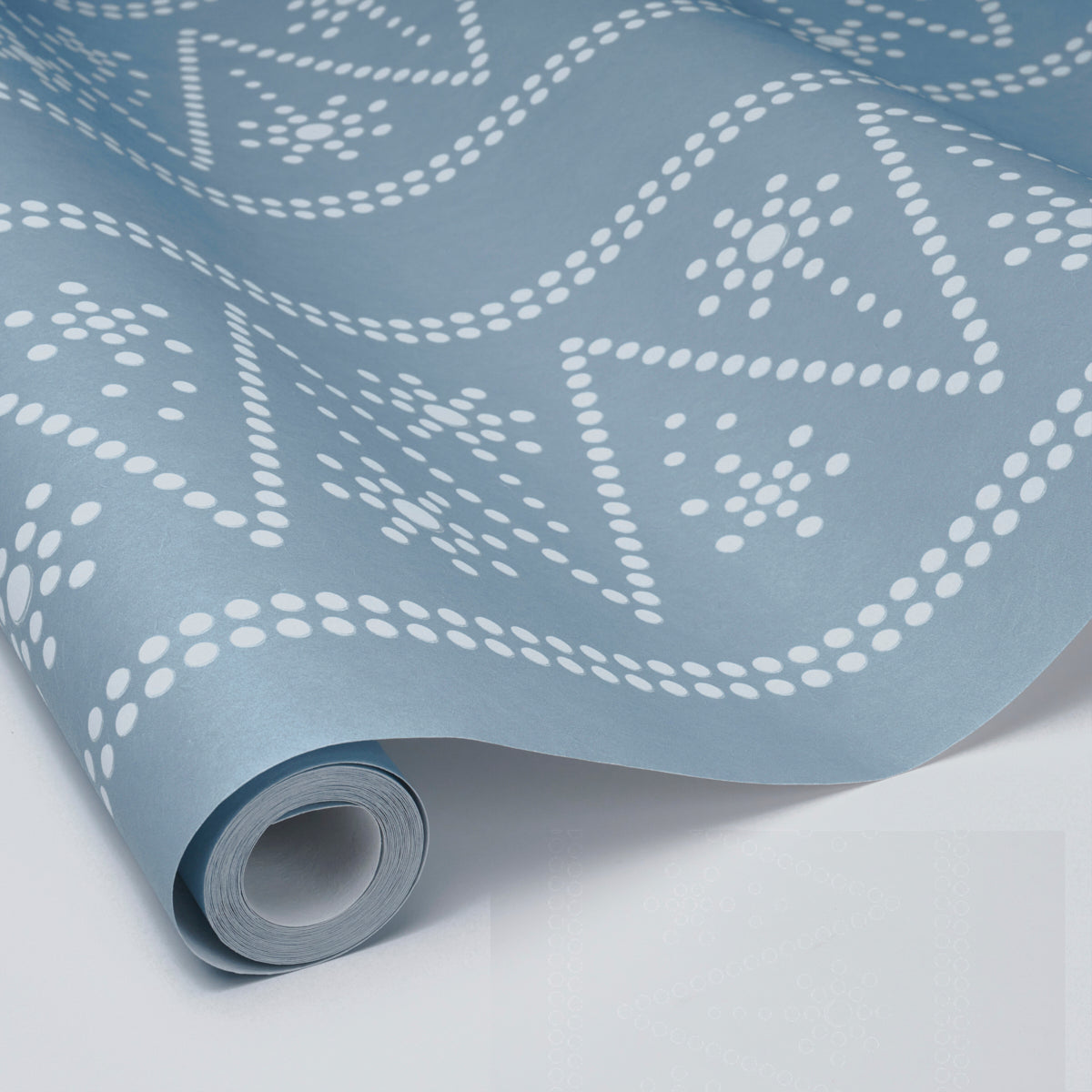 SCHUMACHER  BACKDROP THE PEARLIES   Soft Blue   - 5018372