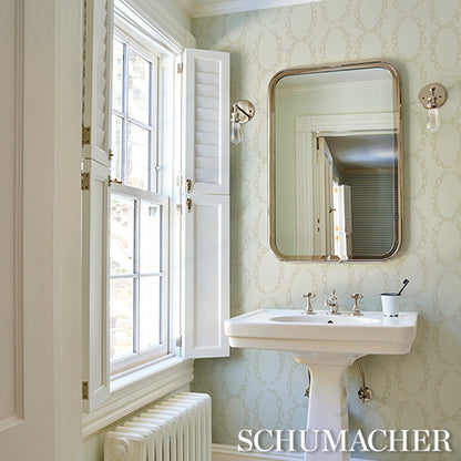 SCHUMACHER  BACKDROP THE SAINTS   Warm White   - 5018380
