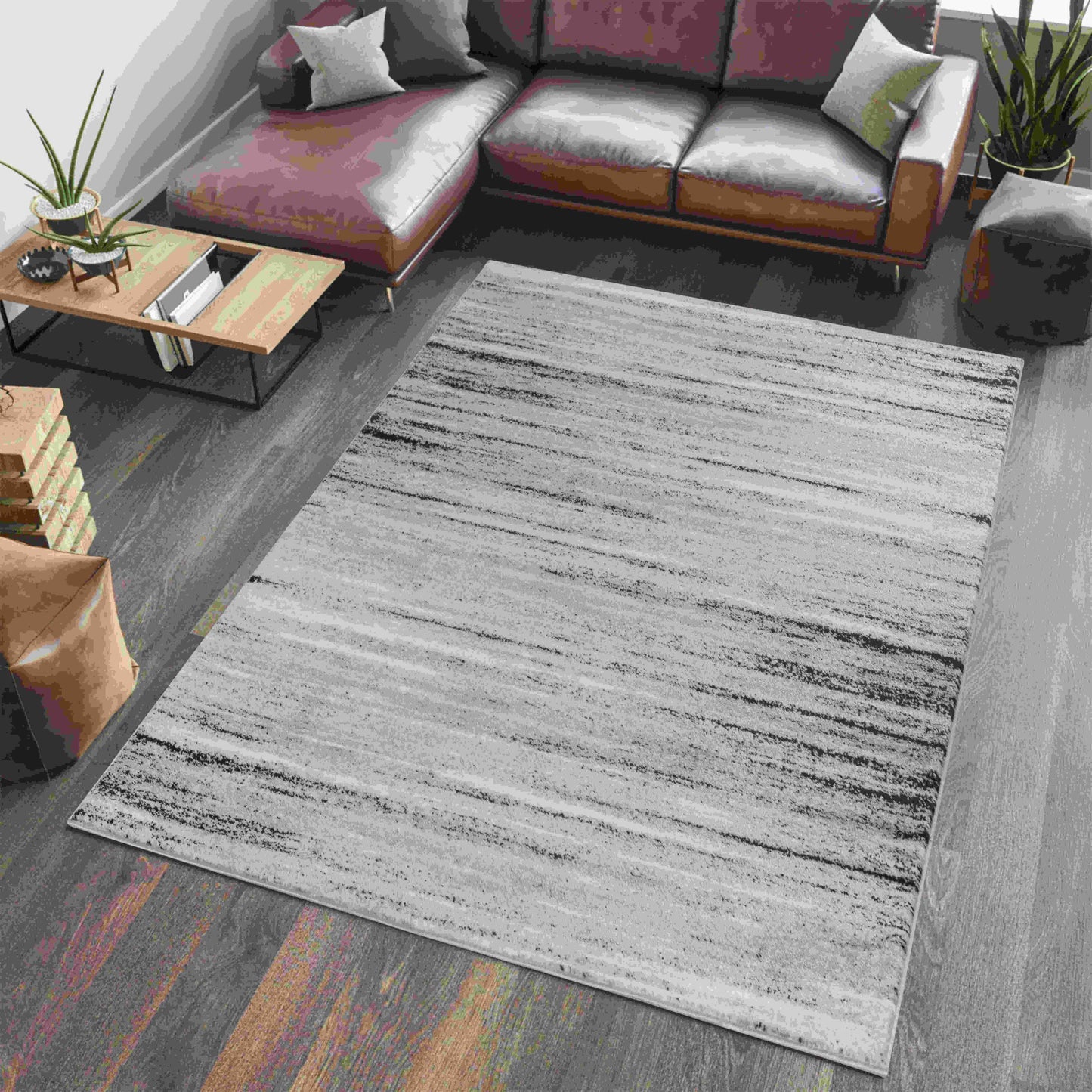 5' X 8' Grey Abstract Area Rug