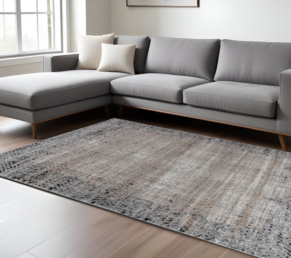 7' X 10' Brown Geometric Area Rug