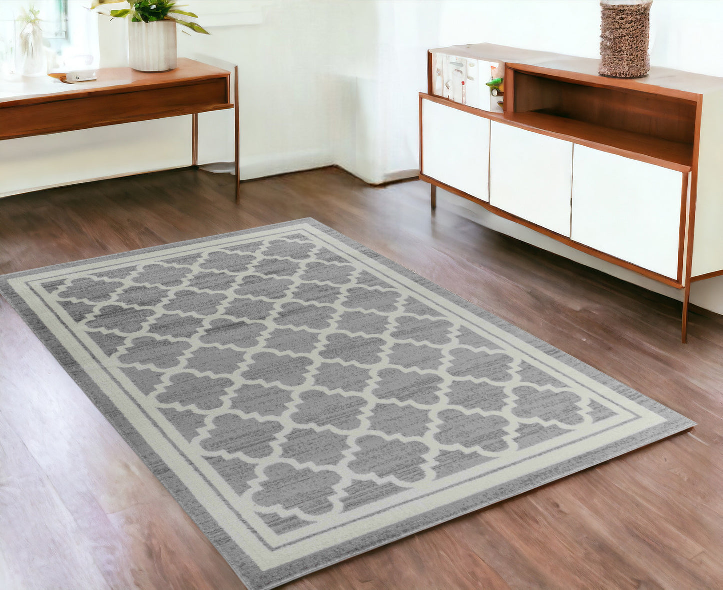 4' X 6' Grey Moroccan Area Rug